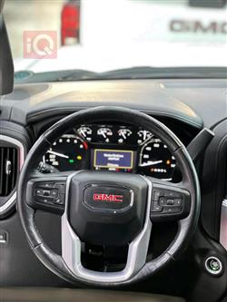 GMC Sierra